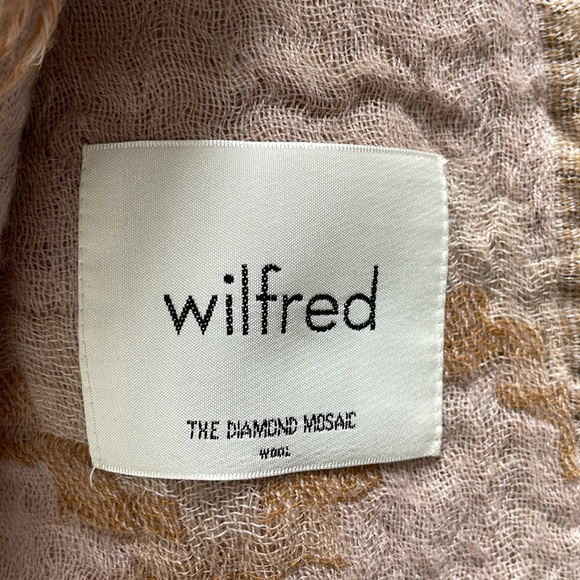 Aditya Wilfred blanket scarf - Picture 5 of 6